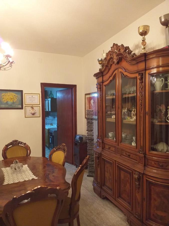 La Casa Di Lina Apartment Sezze Luaran gambar