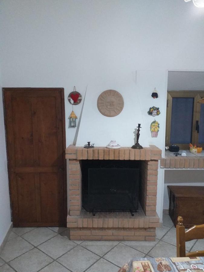 La Casa Di Lina Apartment Sezze Luaran gambar