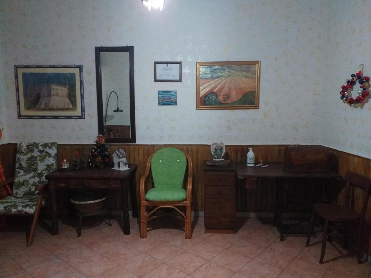 La Casa Di Lina Apartment Sezze Luaran gambar